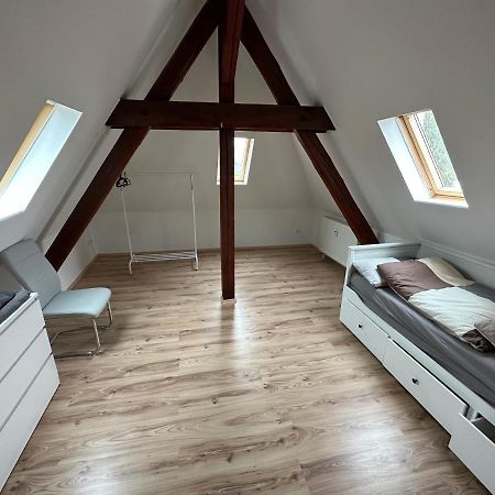 Schoene Grosse Maisonettenwohnung In Weissenthurm エクステリア 写真